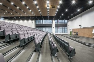 376842-varsova-ekonomi-ve-insan-bilimleri-universitesi-1